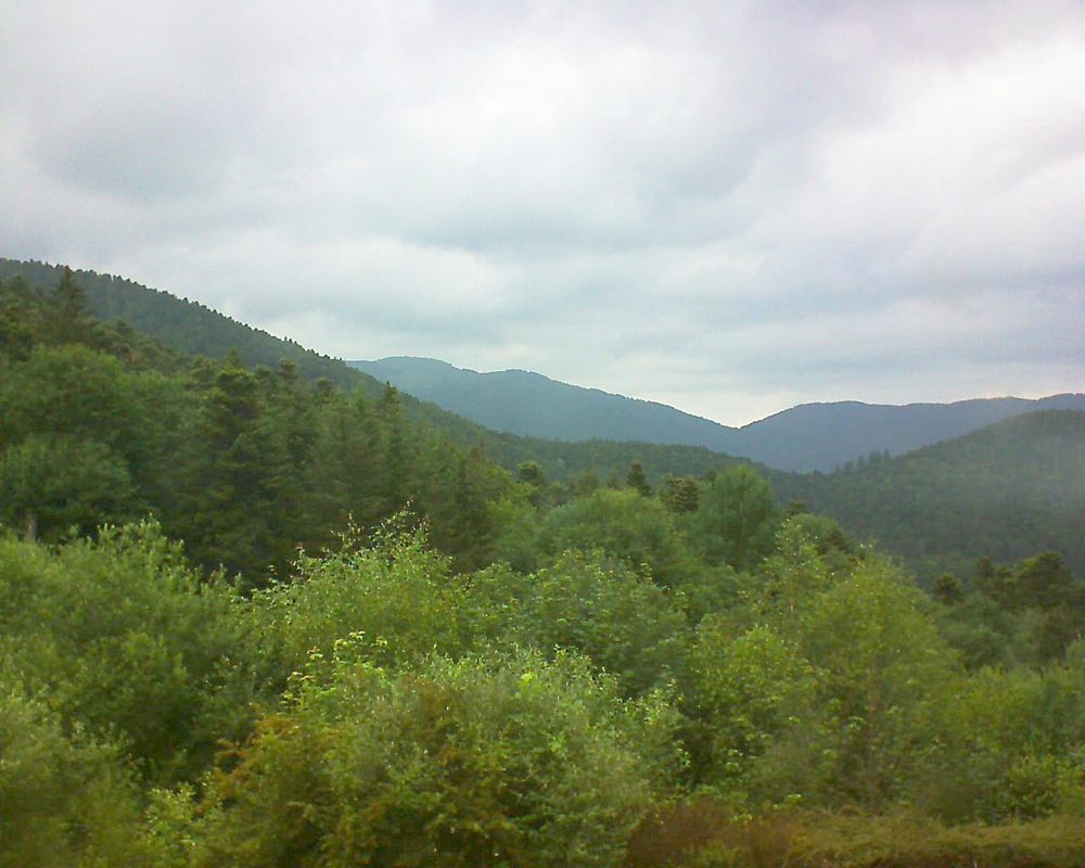 Le petit ballon vu depuis le Domaine Langmatt à Murbach le 13.06.2018 à 17:30 Le petit ballon (Alsace, Vosges) le 13.06.2018 à 17:30