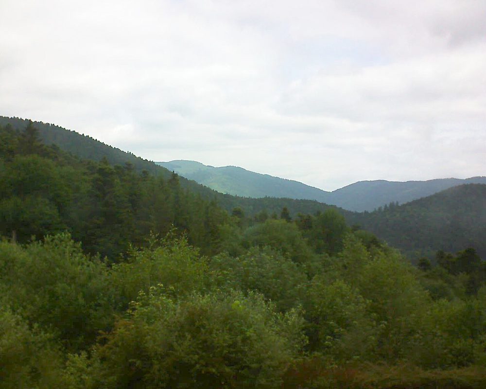 Le petit ballon vu depuis le Domaine Langmatt à Murbach le 14.06.2018 à 10:45 Le petit ballon (Alsace, Vosges) le 14.06.2018 à 10:45