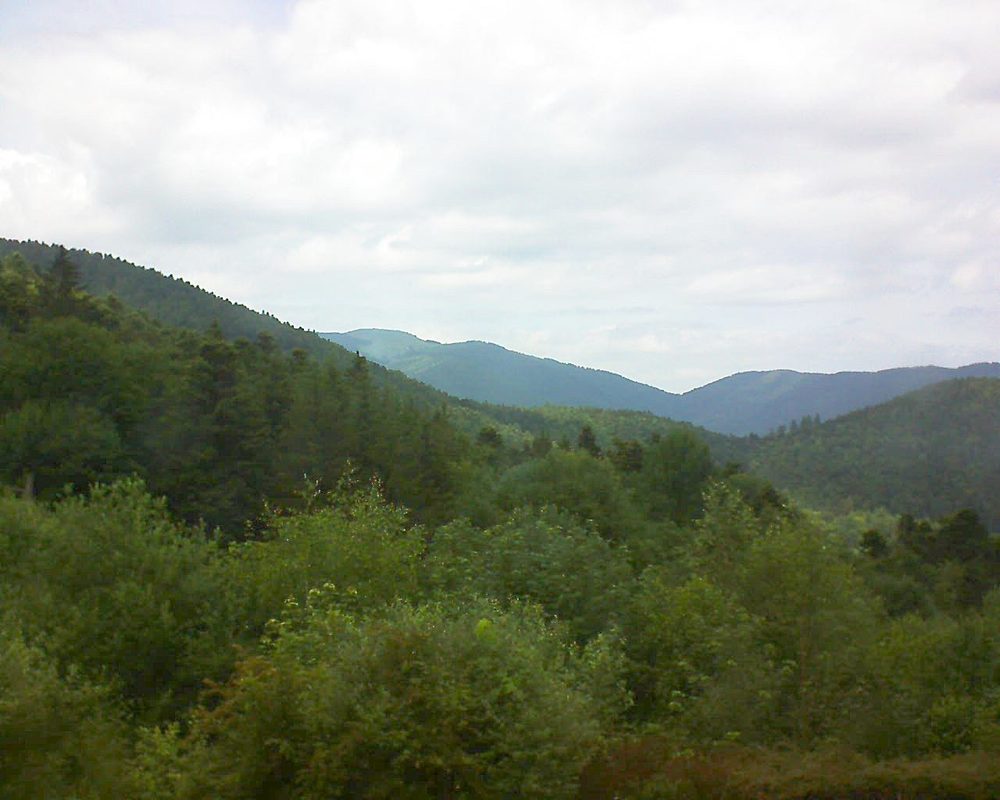 Le petit ballon vu depuis le Domaine Langmatt à Murbach le 14.06.2018 à 14:00 Le petit ballon (Alsace, Vosges) le 14.06.2018 à 14:00