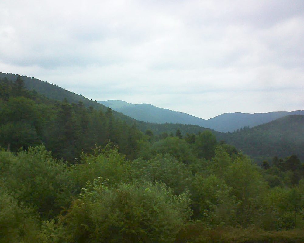 Le petit ballon vu depuis le Domaine Langmatt à Murbach le 14.06.2018 à 20:45 Le petit ballon (Alsace, Vosges) le 14.06.2018 à 20:45