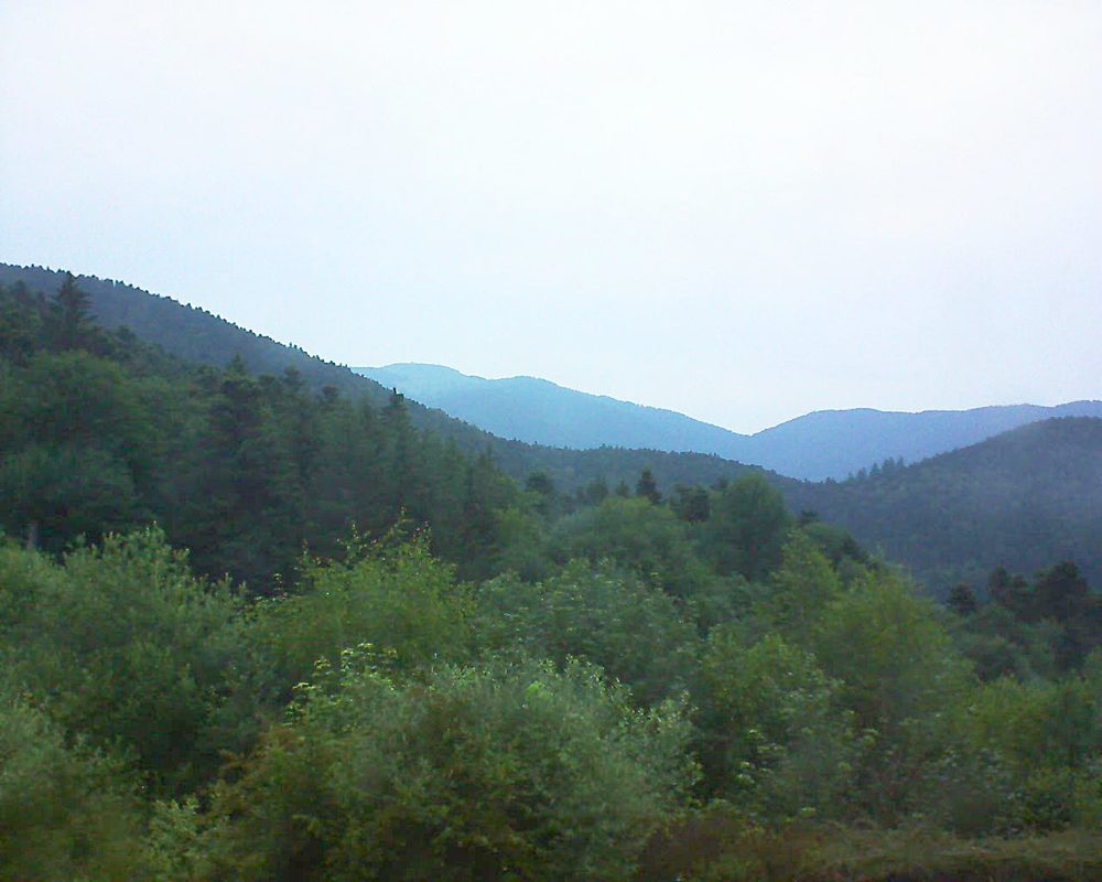 Le petit ballon vu depuis le Domaine Langmatt à Murbach le 15.06.2018 à 05:45 Le petit ballon (Alsace, Vosges) le 15.06.2018 à 05:45
