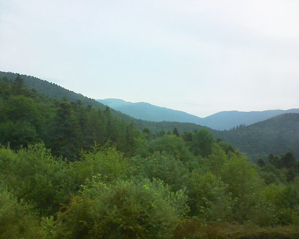Le petit ballon vu depuis le Domaine Langmatt à Murbach le 15.06.2018 à 06:15 Le petit ballon (Alsace, Vosges) le 15.06.2018 à 06:15