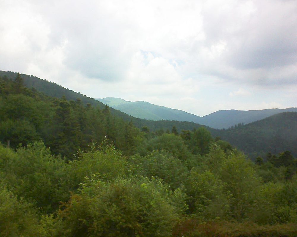 Le petit ballon vu depuis le Domaine Langmatt à Murbach le 15.06.2018 à 11:00 Le petit ballon (Alsace, Vosges) le 15.06.2018 à 11:00