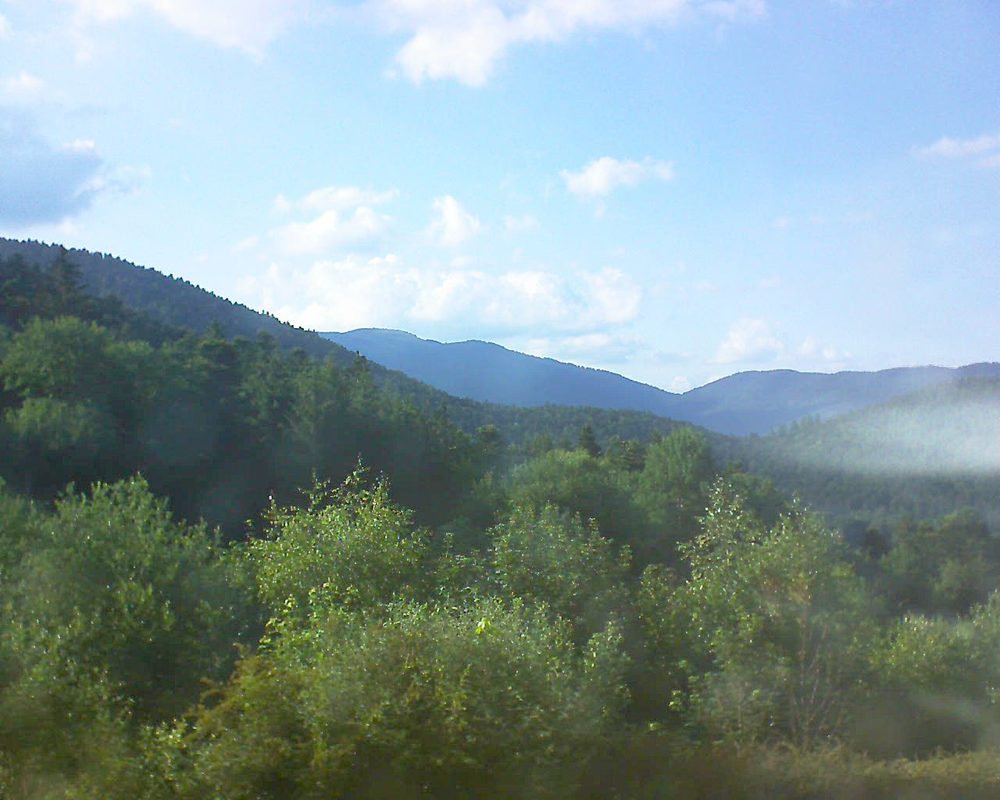 Le petit ballon vu depuis le Domaine Langmatt à Murbach le 15.06.2018 à 18:45 Le petit ballon (Alsace, Vosges) le 15.06.2018 à 18:45