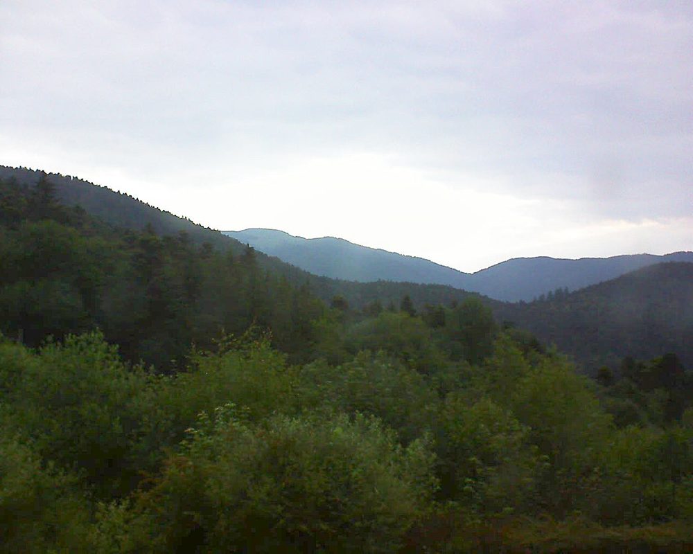 Le petit ballon vu depuis le Domaine Langmatt à Murbach le 16.06.2018 à 06:45 Le petit ballon (Alsace, Vosges) le 16.06.2018 à 06:45