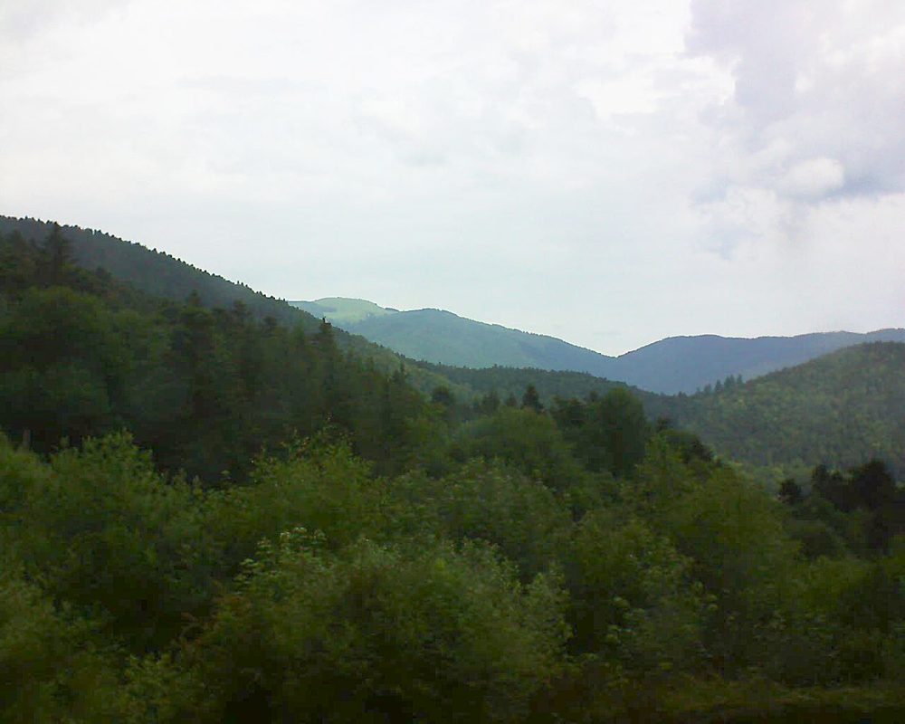 Le petit ballon vu depuis le Domaine Langmatt à Murbach le 16.06.2018 à 11:45 Le petit ballon (Alsace, Vosges) le 16.06.2018 à 11:45