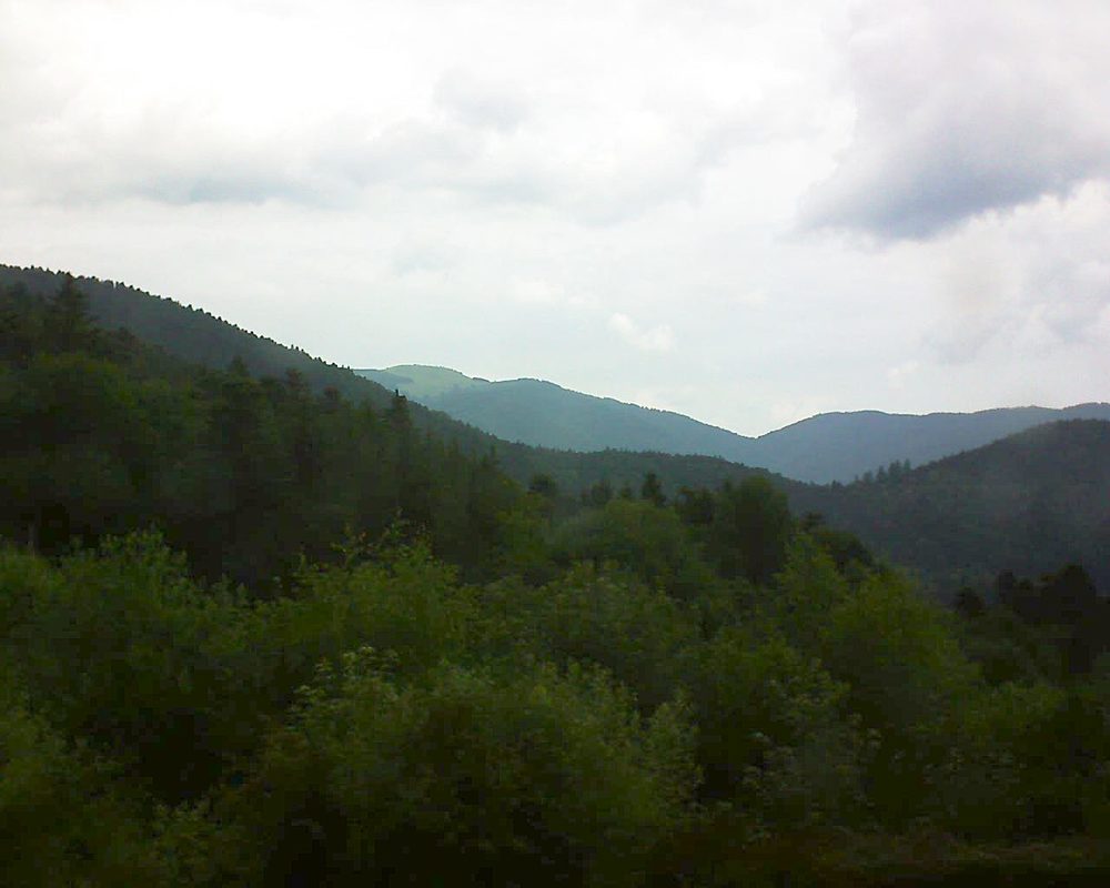 Le petit ballon vu depuis le Domaine Langmatt à Murbach le 16.06.2018 à 12:00 Le petit ballon (Alsace, Vosges) le 16.06.2018 à 12:00
