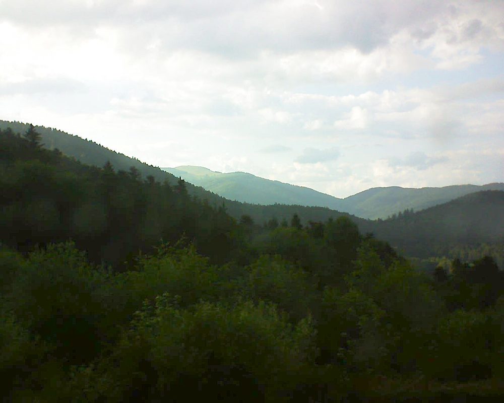 Le petit ballon vu depuis le Domaine Langmatt à Murbach le 16.06.2018 à 19:30 Le petit ballon (Alsace, Vosges) le 16.06.2018 à 19:30