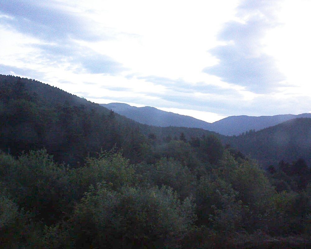 Le petit ballon vu depuis le Domaine Langmatt à Murbach le 17.06.2018 à 05:15 Le petit ballon (Alsace, Vosges) le 17.06.2018 à 05:15