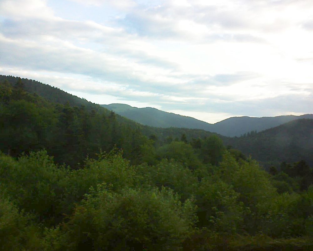 Le petit ballon vu depuis le Domaine Langmatt à Murbach le 17.06.2018 à 06:30 Le petit ballon (Alsace, Vosges) le 17.06.2018 à 06:30