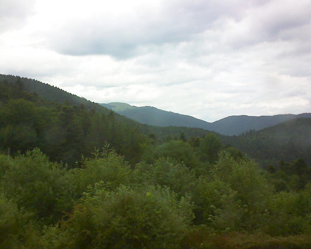 Le petit ballon vu depuis le Domaine Langmatt à Murbach le 17.06.2018 à 13:15 Le petit ballon (Alsace, Vosges) le 17.06.2018 à 13:15