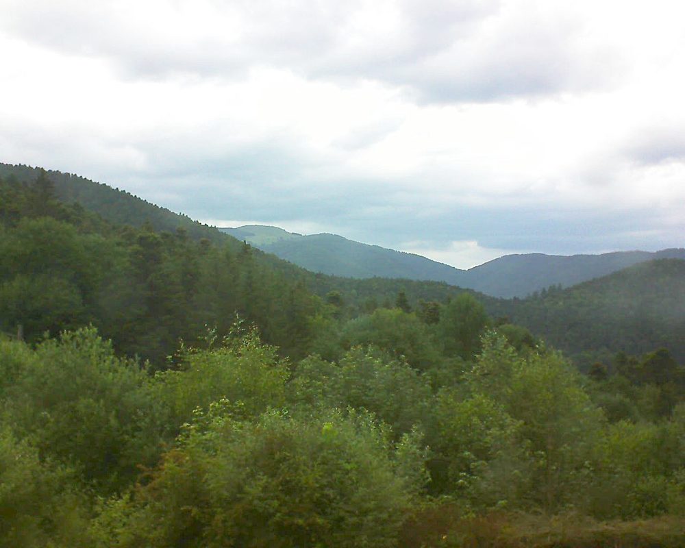 Le petit ballon vu depuis le Domaine Langmatt à Murbach le 17.06.2018 à 14:00 Le petit ballon (Alsace, Vosges) le 17.06.2018 à 14:00