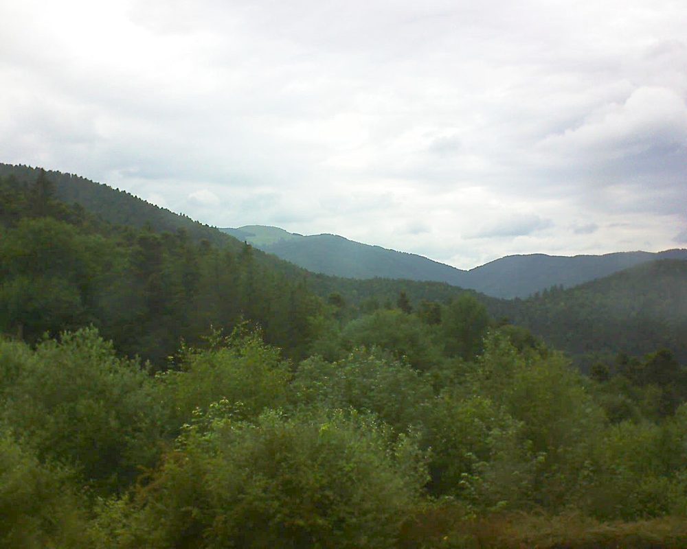 Le petit ballon vu depuis le Domaine Langmatt à Murbach le 17.06.2018 à 16:15 Le petit ballon (Alsace, Vosges) le 17.06.2018 à 16:15