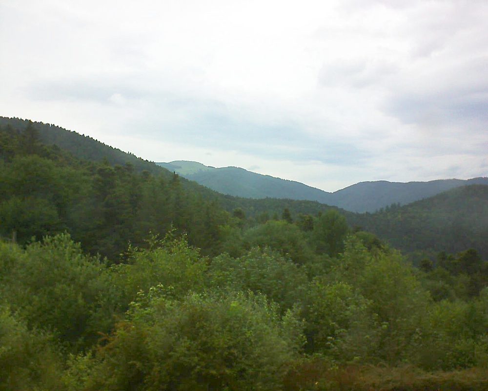 Le petit ballon vu depuis le Domaine Langmatt à Murbach le 17.06.2018 à 17:15 Le petit ballon (Alsace, Vosges) le 17.06.2018 à 17:15