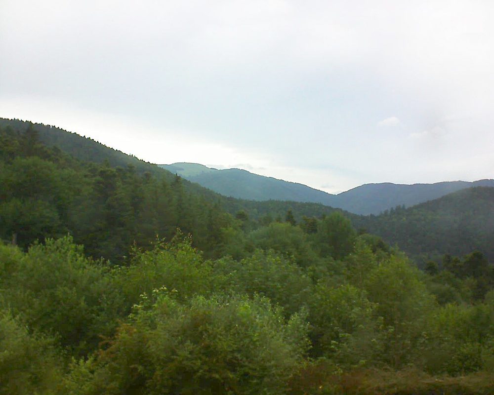 Le petit ballon vu depuis le Domaine Langmatt à Murbach le 17.06.2018 à 18:45 Le petit ballon (Alsace, Vosges) le 17.06.2018 à 18:45