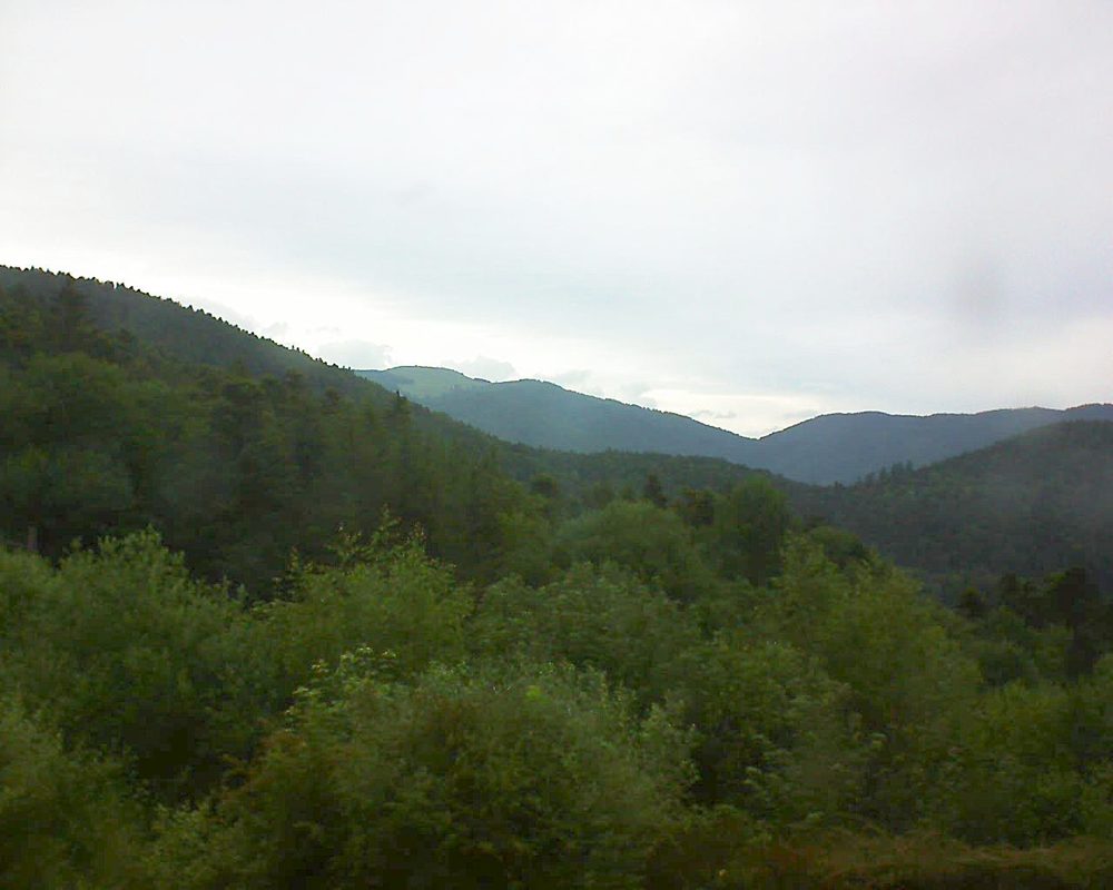 Le petit ballon vu depuis le Domaine Langmatt à Murbach le 17.06.2018 à 19:00 Le petit ballon (Alsace, Vosges) le 17.06.2018 à 19:00