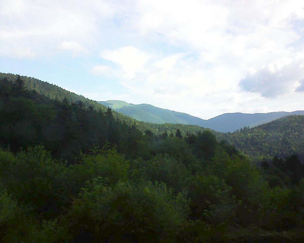 Le petit ballon vu depuis le Domaine Langmatt à Murbach le 18.06.2018 à 08:30 Le petit ballon (Alsace, Vosges) le 18.06.2018 à 08:30