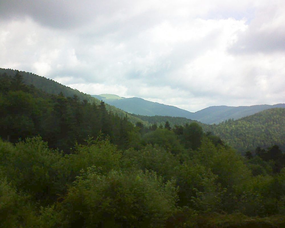Le petit ballon vu depuis le Domaine Langmatt à Murbach le 18.06.2018 à 09:30 Le petit ballon (Alsace, Vosges) le 18.06.2018 à 09:30