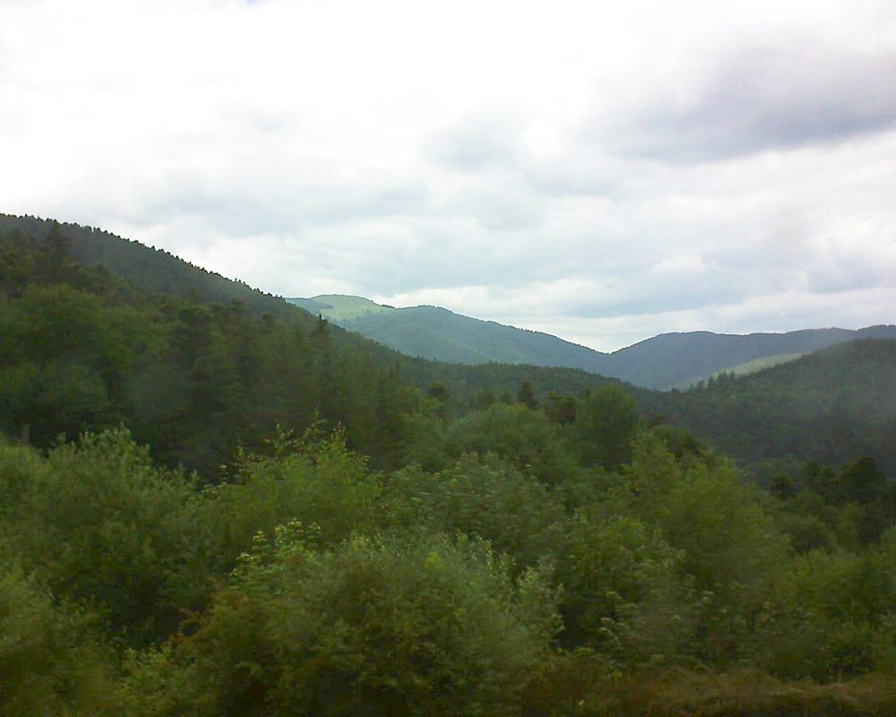 Le petit ballon vu depuis le Domaine Langmatt à Murbach le 18.06.2018 à 16:15 Le petit ballon (Alsace, Vosges) le 18.06.2018 à 16:15