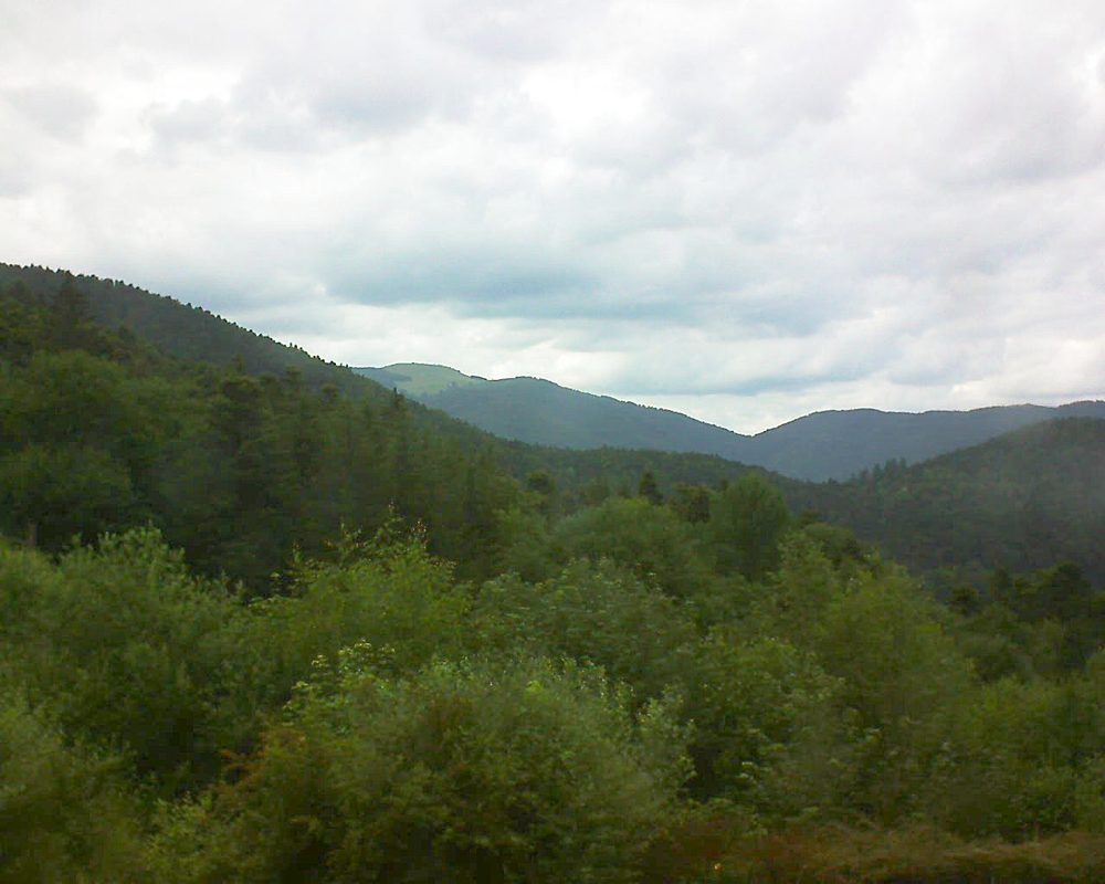 Le petit ballon vu depuis le Domaine Langmatt à Murbach le 18.06.2018 à 17:15 Le petit ballon (Alsace, Vosges) le 18.06.2018 à 17:15
