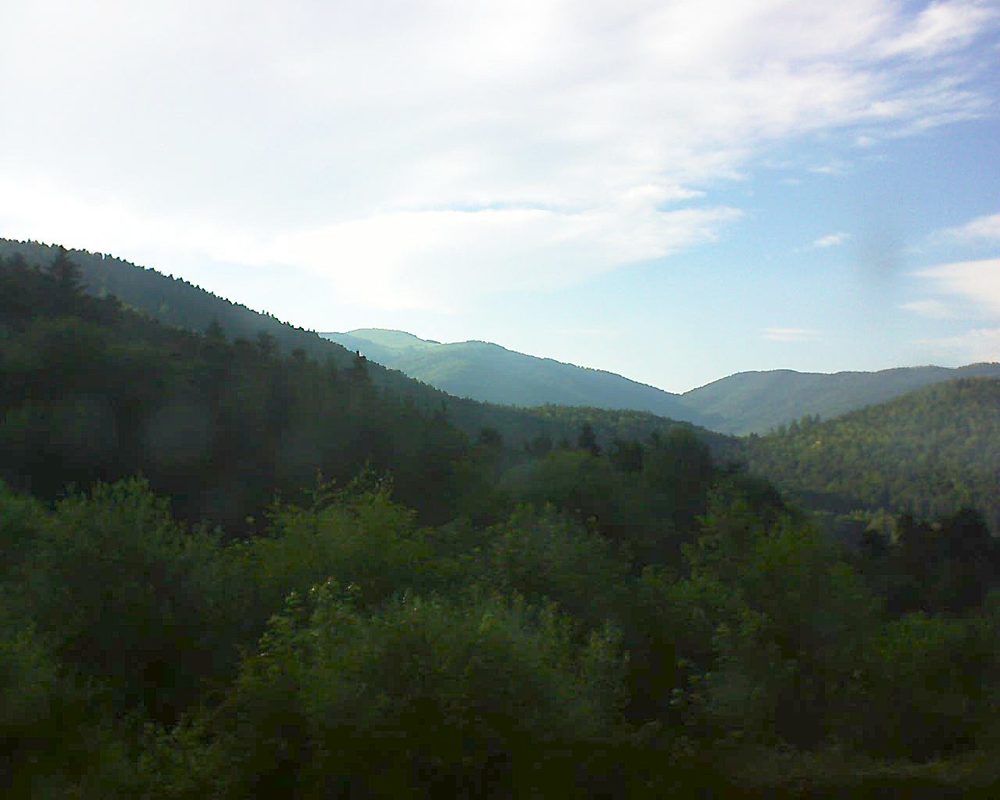 Le petit ballon vu depuis le Domaine Langmatt à Murbach le 19.06.2018 à 19:30 Le petit ballon (Alsace, Vosges) le 19.06.2018 à 19:30