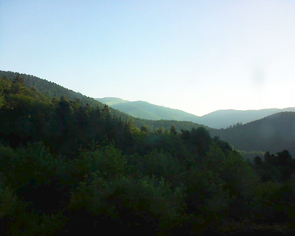 Le petit ballon vu depuis le Domaine Langmatt à Murbach le 20.06.2018 à 06:45 Le petit ballon (Alsace, Vosges) le 20.06.2018 à 06:45