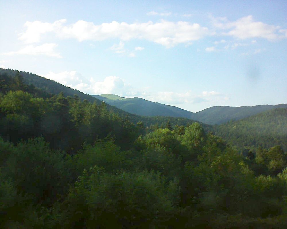 Le petit ballon vu depuis le Domaine Langmatt à Murbach le 20.06.2018 à 19:00 Le petit ballon (Alsace, Vosges) le 20.06.2018 à 19:00