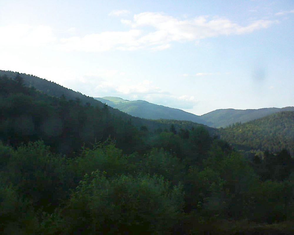 Le petit ballon vu depuis le Domaine Langmatt à Murbach le 20.06.2018 à 19:30 Le petit ballon (Alsace, Vosges) le 20.06.2018 à 19:30