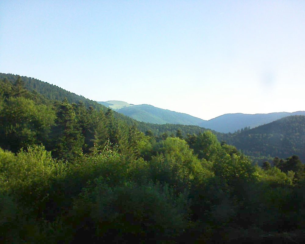 Le petit ballon vu depuis le Domaine Langmatt à Murbach le 21.06.2018 à 07:45 Le petit ballon (Alsace, Vosges) le 21.06.2018 à 07:45