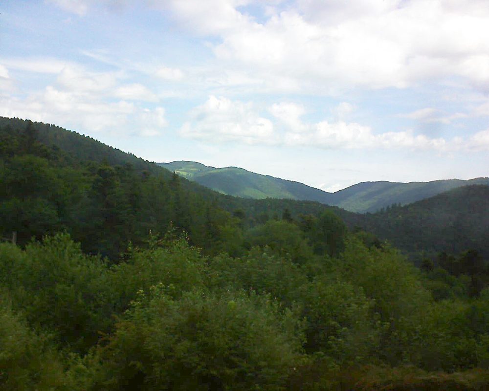 Le petit ballon vu depuis le Domaine Langmatt à Murbach le 21.06.2018 à 11:00 Le petit ballon (Alsace, Vosges) le 21.06.2018 à 11:00