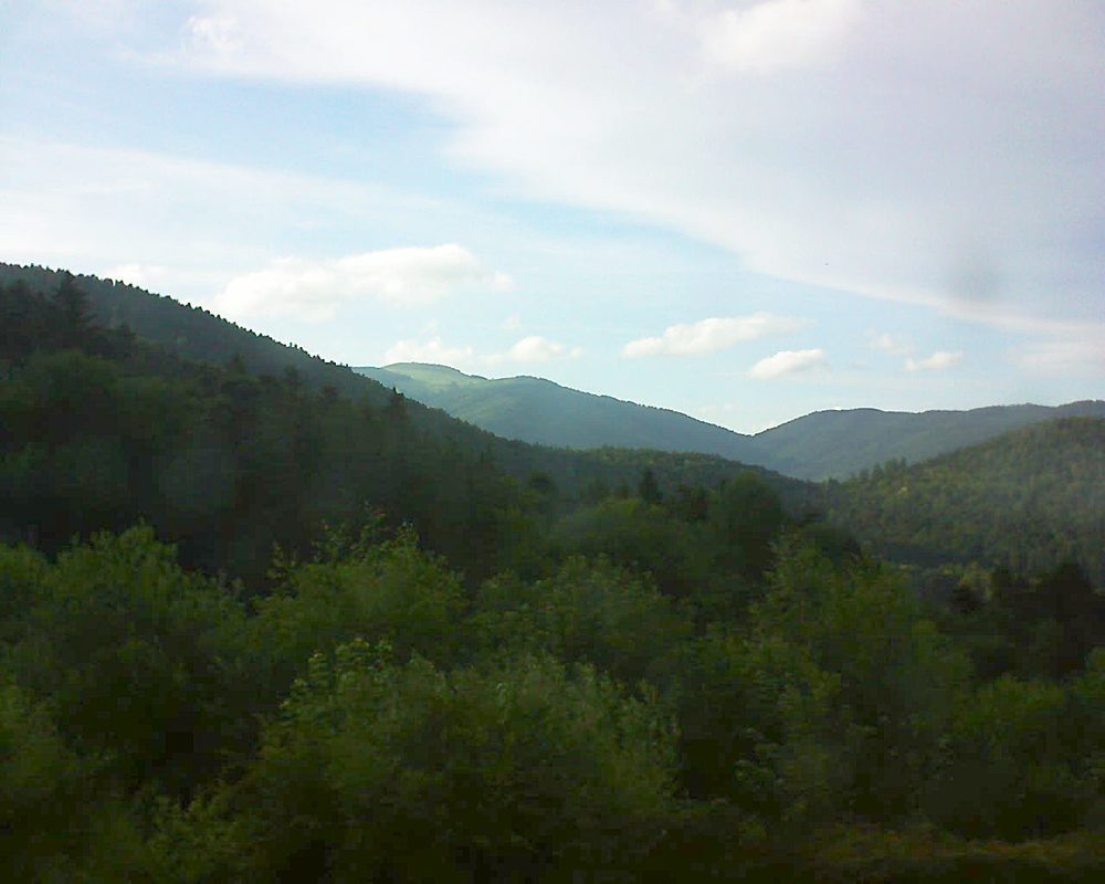 Le petit ballon vu depuis le Domaine Langmatt à Murbach le 21.06.2018 à 19:30 Le petit ballon (Alsace, Vosges) le 21.06.2018 à 19:30