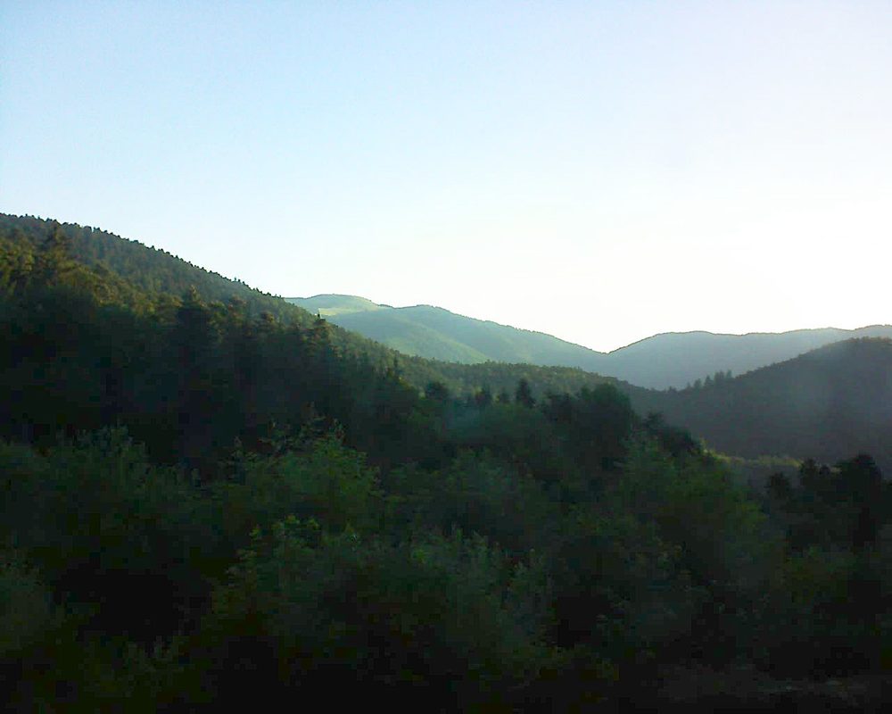 Le petit ballon vu depuis le Domaine Langmatt à Murbach le 22.06.2018 à 06:30 Le petit ballon (Alsace, Vosges) le 22.06.2018 à 06:30
