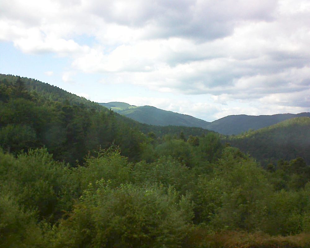 Le petit ballon vu depuis le Domaine Langmatt à Murbach le 22.06.2018 à 16:30 Le petit ballon (Alsace, Vosges) le 22.06.2018 à 16:30