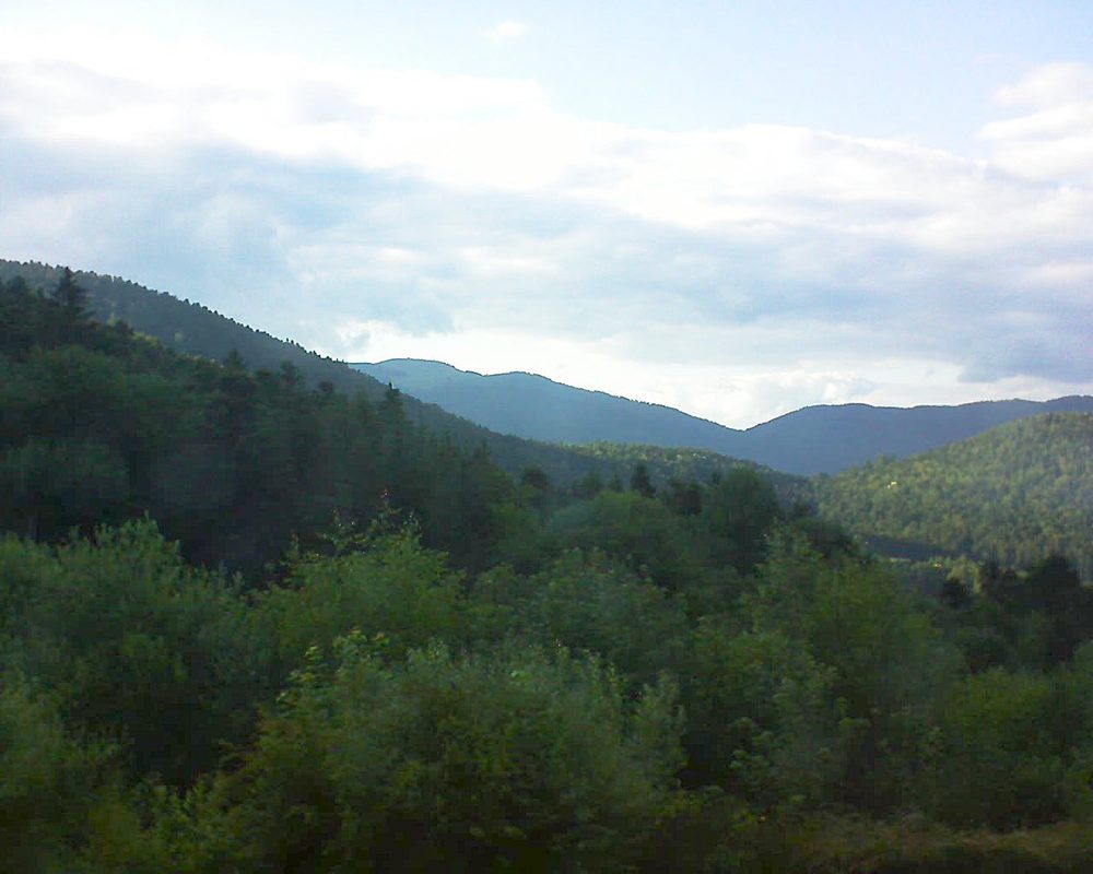 Le petit ballon vu depuis le Domaine Langmatt à Murbach le 22.06.2018 à 19:30 Le petit ballon (Alsace, Vosges) le 22.06.2018 à 19:30