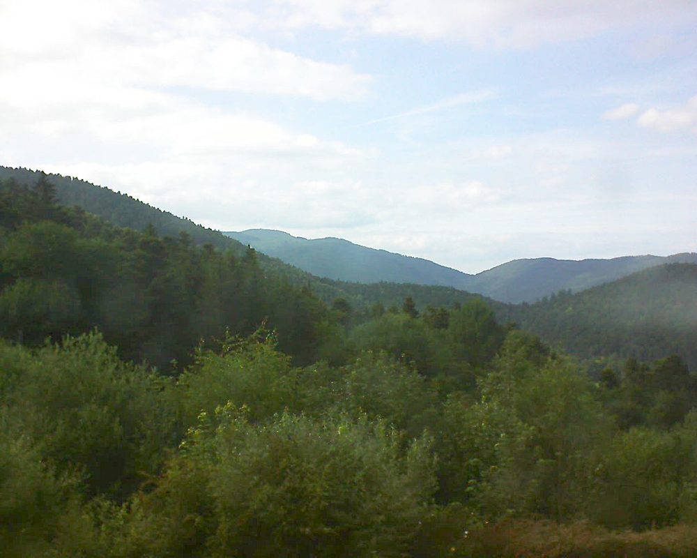 Le petit ballon vu depuis le Domaine Langmatt à Murbach le 23.06.2018 à 18:15 Le petit ballon (Alsace, Vosges) le 23.06.2018 à 18:15