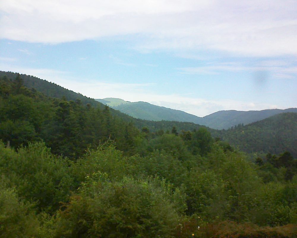Le petit ballon vu depuis le Domaine Langmatt à Murbach le 24.06.2018 à 11:45 Le petit ballon (Alsace, Vosges) le 24.06.2018 à 11:45