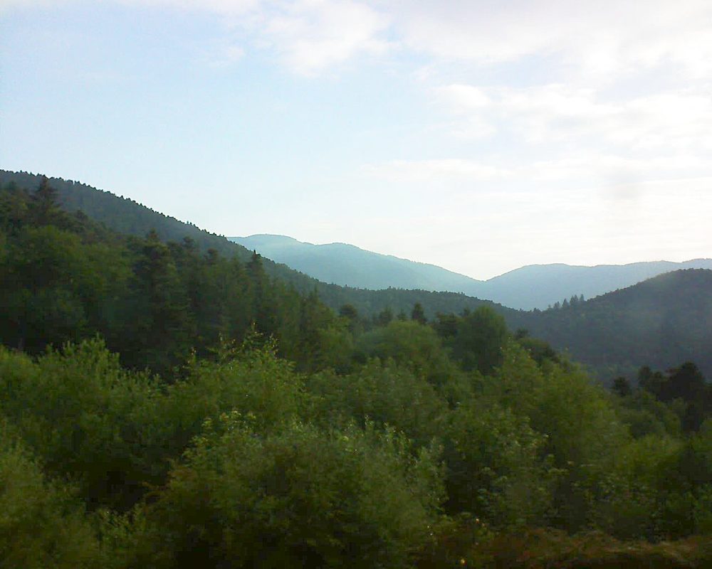 Le petit ballon vu depuis le Domaine Langmatt à Murbach le 25.06.2018 à 07:15 Le petit ballon (Alsace, Vosges) le 25.06.2018 à 07:15