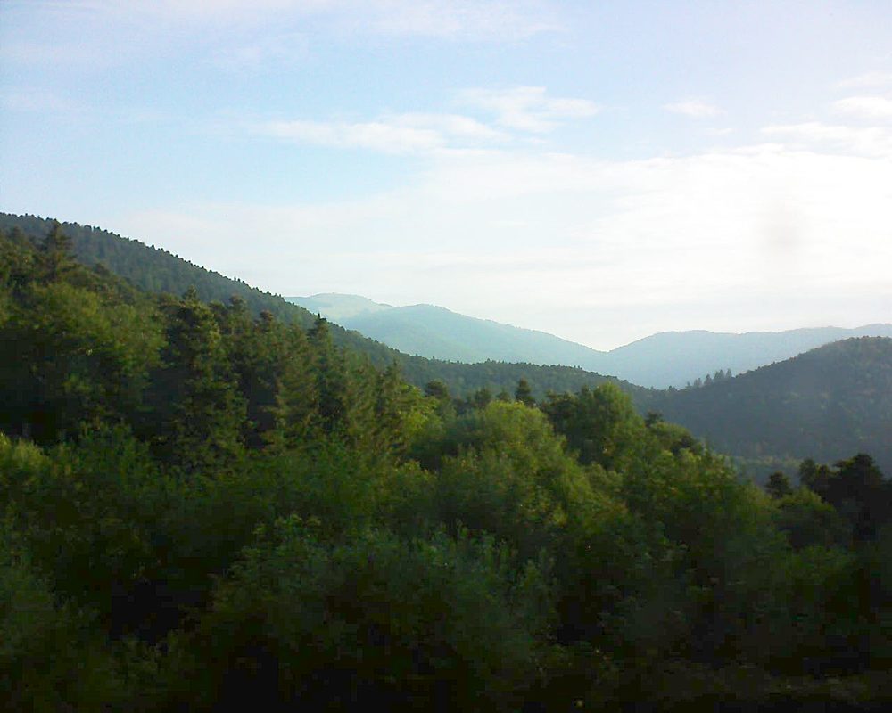 Le petit ballon vu depuis le Domaine Langmatt à Murbach le 25.06.2018 à 07:30 Le petit ballon (Alsace, Vosges) le 25.06.2018 à 07:30
