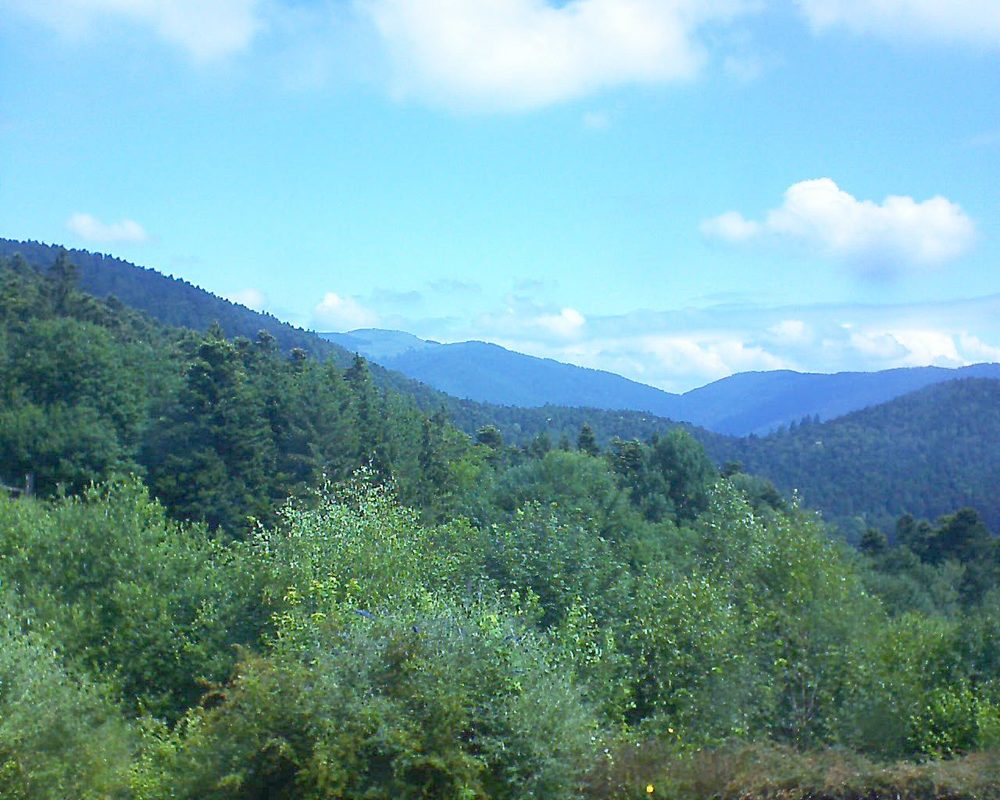 Le petit ballon vu depuis le Domaine Langmatt à Murbach le 25.06.2018 à 11:00 Le petit ballon (Alsace, Vosges) le 25.06.2018 à 11:00