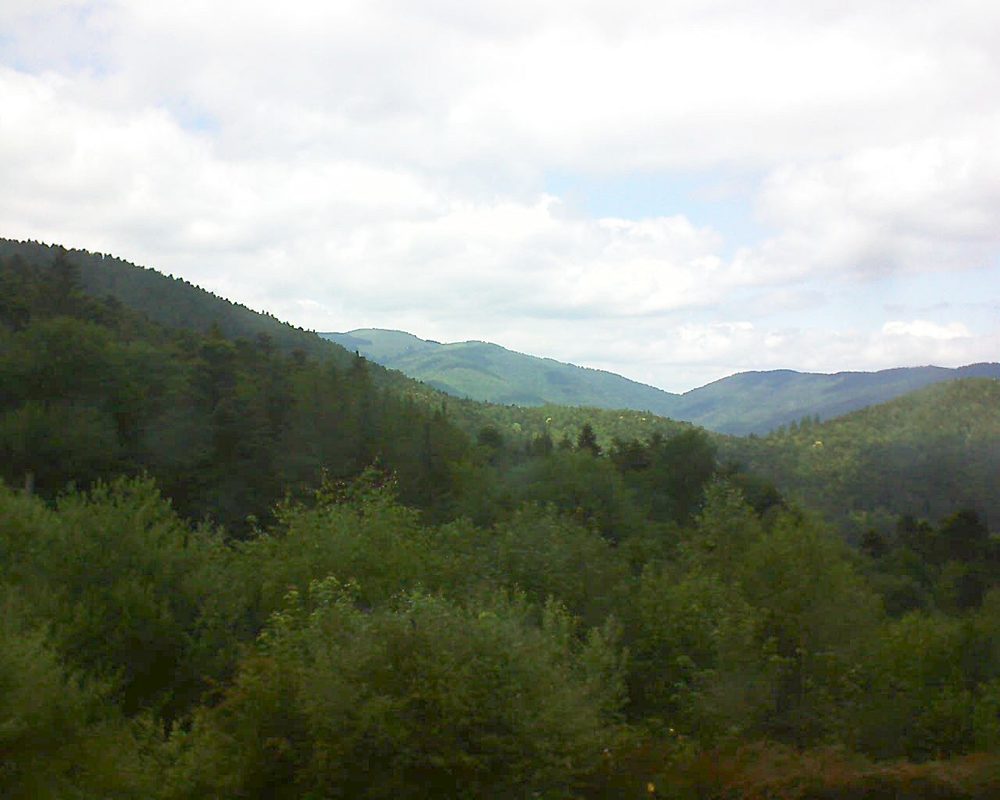 Le petit ballon vu depuis le Domaine Langmatt à Murbach le 25.06.2018 à 13:30 Le petit ballon (Alsace, Vosges) le 25.06.2018 à 13:30