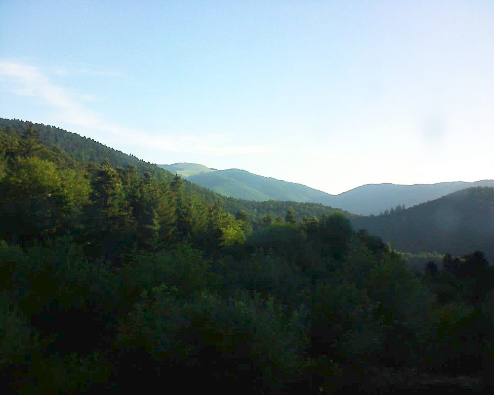 Le petit ballon vu depuis le Domaine Langmatt à Murbach le 26.06.2018 à 07:00 Le petit ballon (Alsace, Vosges) le 26.06.2018 à 07:00
