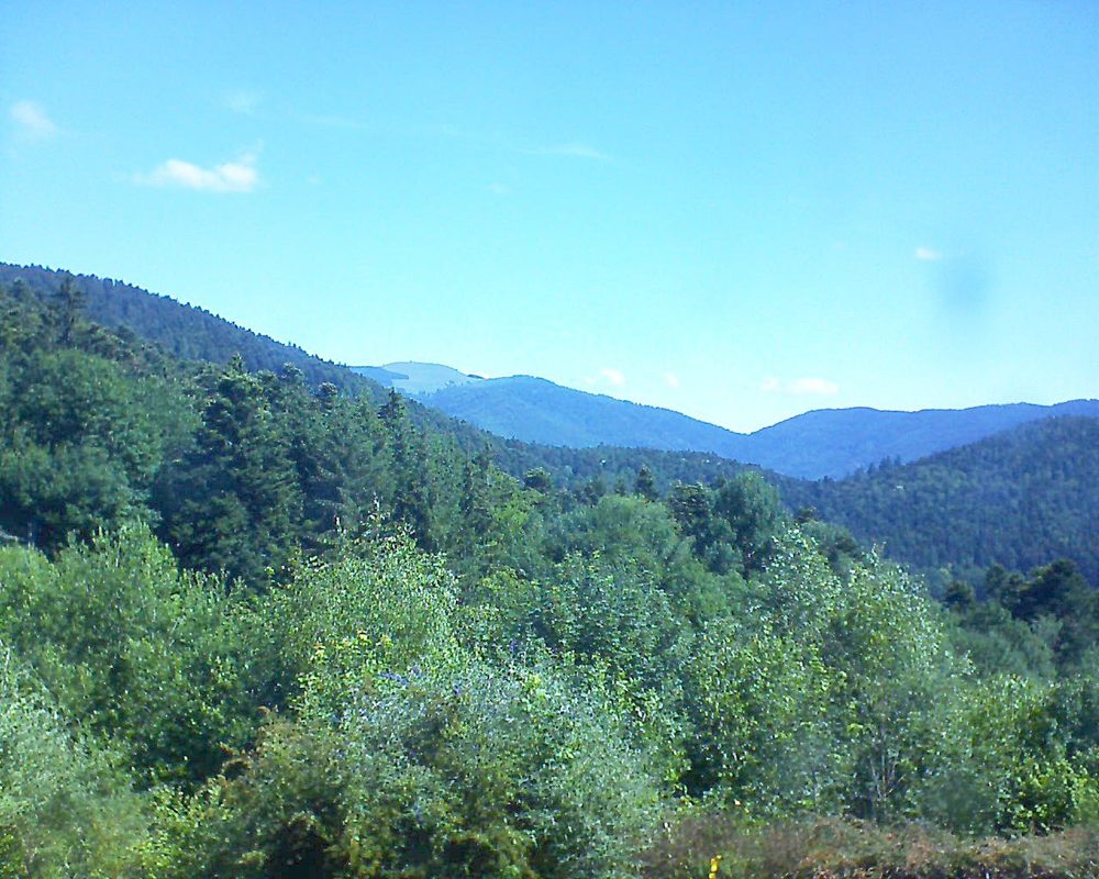 Le petit ballon vu depuis le Domaine Langmatt à Murbach le 26.06.2018 à 10:45 Le petit ballon (Alsace, Vosges) le 26.06.2018 à 10:45