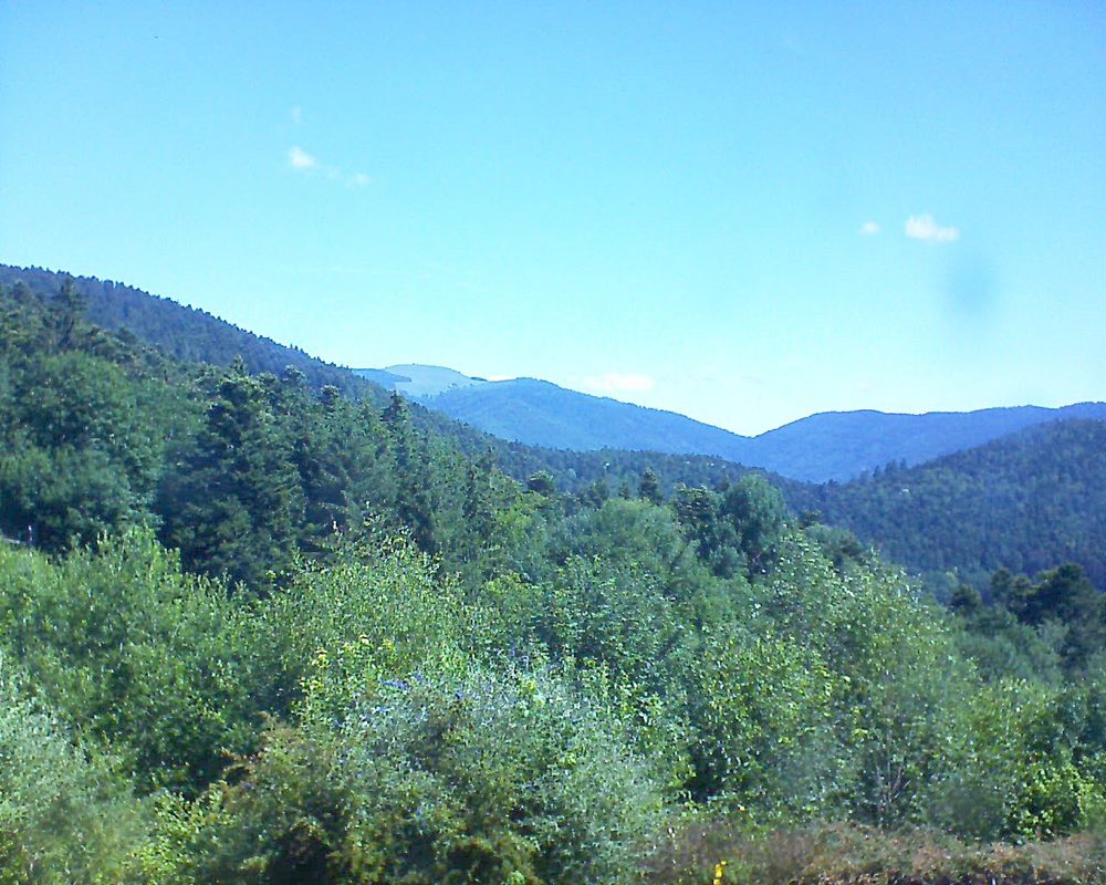 Le petit ballon vu depuis le Domaine Langmatt à Murbach le 26.06.2018 à 11:00 Le petit ballon (Alsace, Vosges) le 26.06.2018 à 11:00
