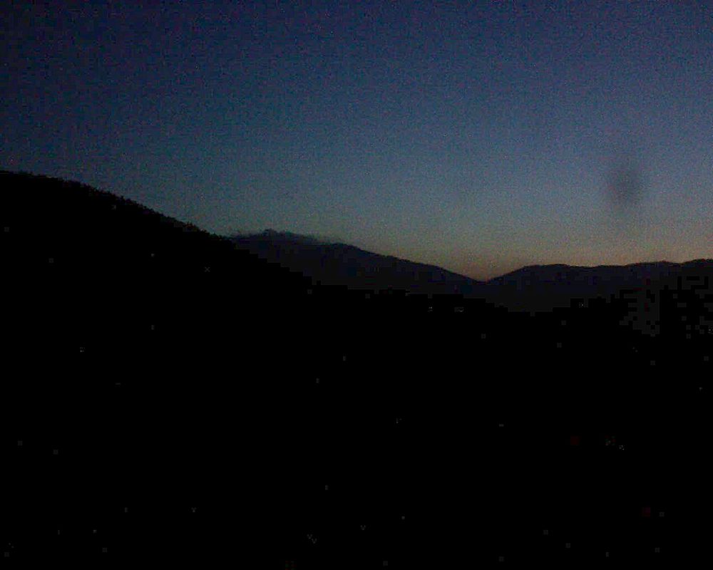 Le petit ballon vu depuis le Domaine Langmatt à Murbach le 27.06.2018 à 04:45 Le petit ballon (Alsace, Vosges) le 27.06.2018 à 04:45