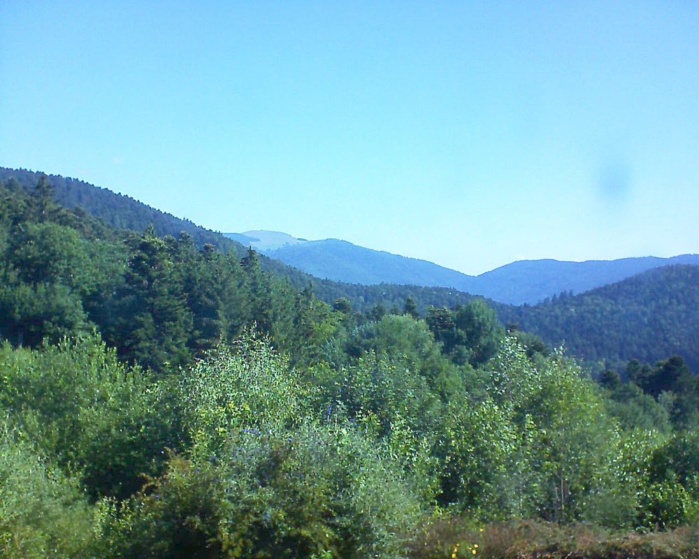 Le petit ballon vu depuis le Domaine Langmatt à Murbach le 27.06.2018 à 09:45 Le petit ballon (Alsace, Vosges) le 27.06.2018 à 09:45