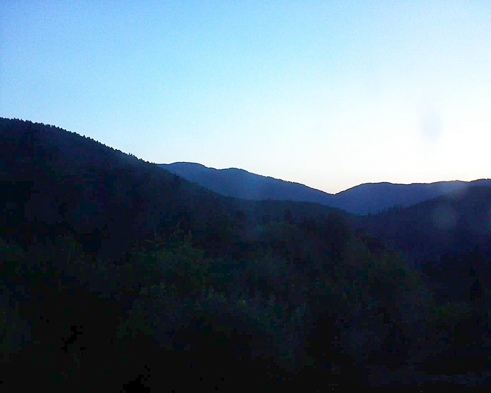 Le petit ballon vu depuis le Domaine Langmatt à Murbach le 28.06.2018 à 05:15 Le petit ballon (Alsace, Vosges) le 28.06.2018 à 05:15