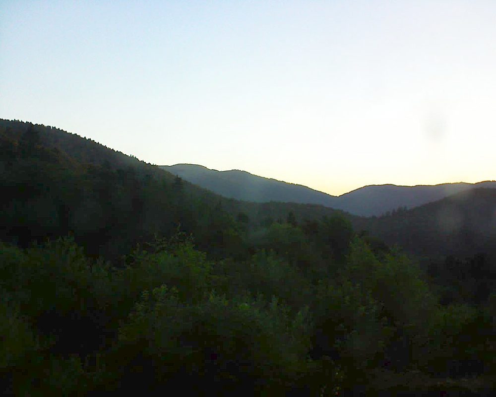 Le petit ballon vu depuis le Domaine Langmatt à Murbach le 28.06.2018 à 05:45 Le petit ballon (Alsace, Vosges) le 28.06.2018 à 05:45