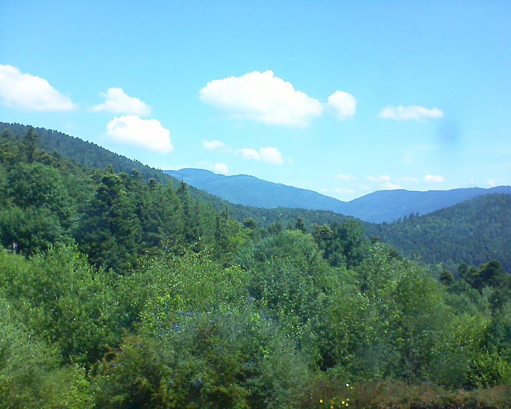 Le petit ballon vu depuis le Domaine Langmatt à Murbach le 28.06.2018 à 11:30 Le petit ballon (Alsace, Vosges) le 28.06.2018 à 11:30