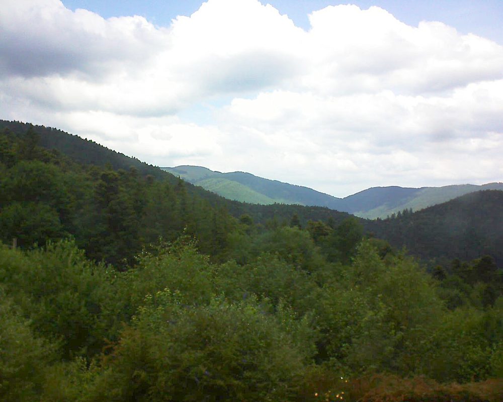 Le petit ballon vu depuis le Domaine Langmatt à Murbach le 28.06.2018 à 14:00 Le petit ballon (Alsace, Vosges) le 28.06.2018 à 14:00