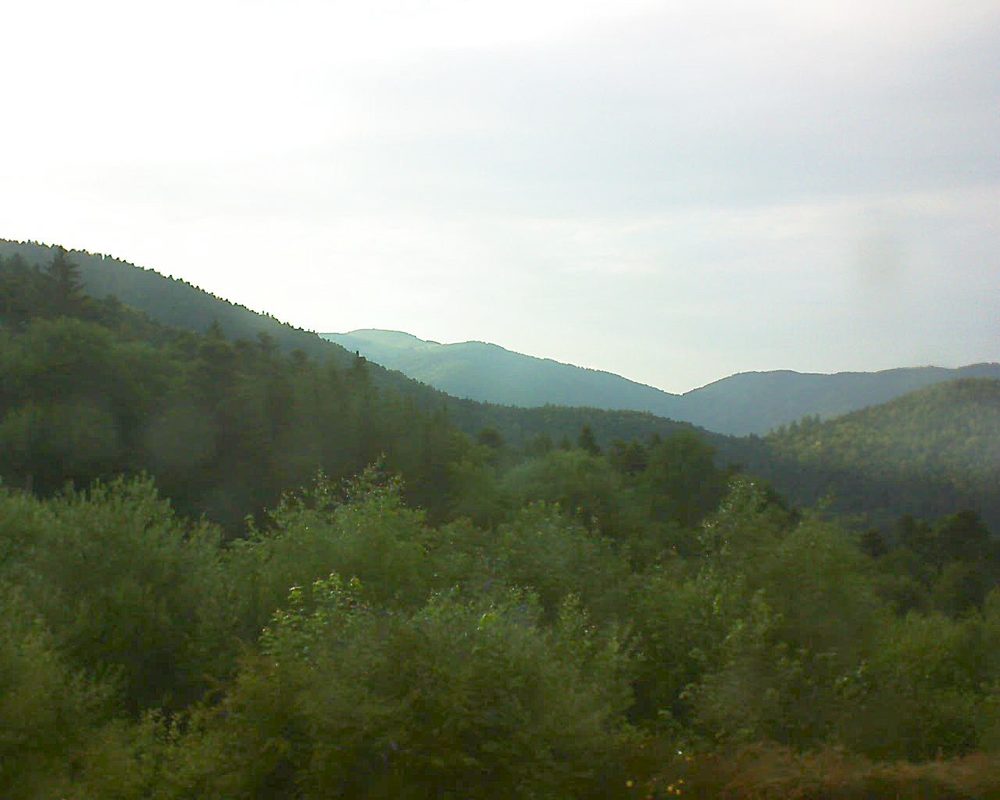 Le petit ballon vu depuis le Domaine Langmatt à Murbach le 28.06.2018 à 20:00 Le petit ballon (Alsace, Vosges) le 28.06.2018 à 20:00